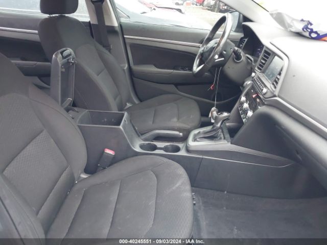 Photo 4 VIN: 5NPD84LF4KH439175 - HYUNDAI ELANTRA 