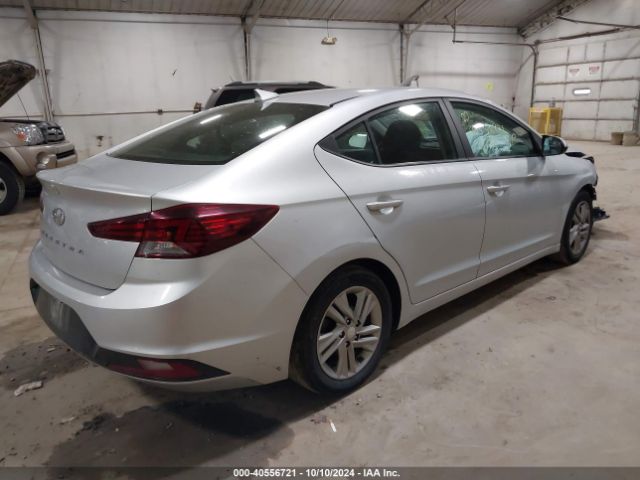 Photo 3 VIN: 5NPD84LF4KH439452 - HYUNDAI ELANTRA 