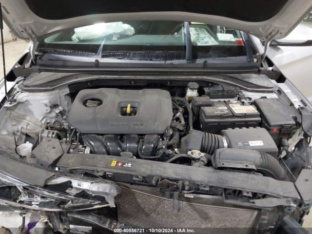 Photo 9 VIN: 5NPD84LF4KH439452 - HYUNDAI ELANTRA 