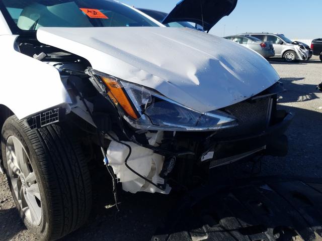 Photo 8 VIN: 5NPD84LF4KH441203 - HYUNDAI ELANTRA SE 