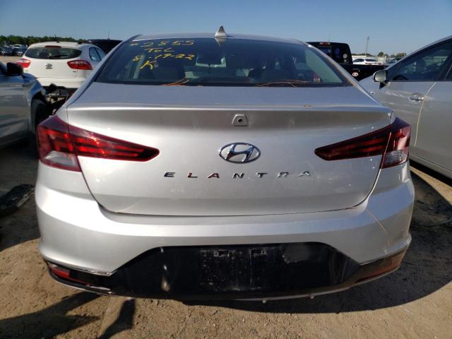 Photo 8 VIN: 5NPD84LF4KH444568 - HYUNDAI ELANTRA SE 