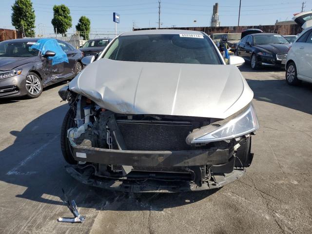 Photo 4 VIN: 5NPD84LF4KH446286 - HYUNDAI ELANTRA SE 