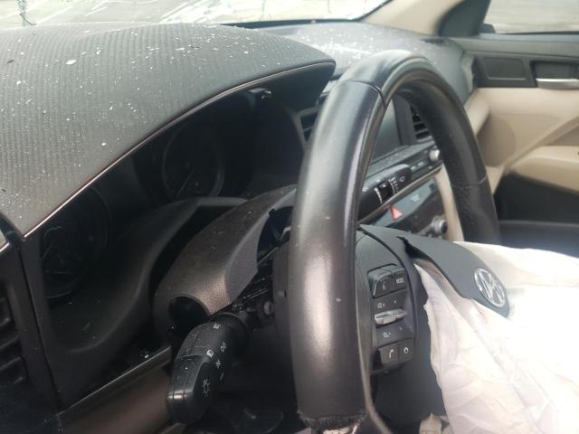 Photo 8 VIN: 5NPD84LF4KH463542 - HYUNDAI ELANTRA SE 