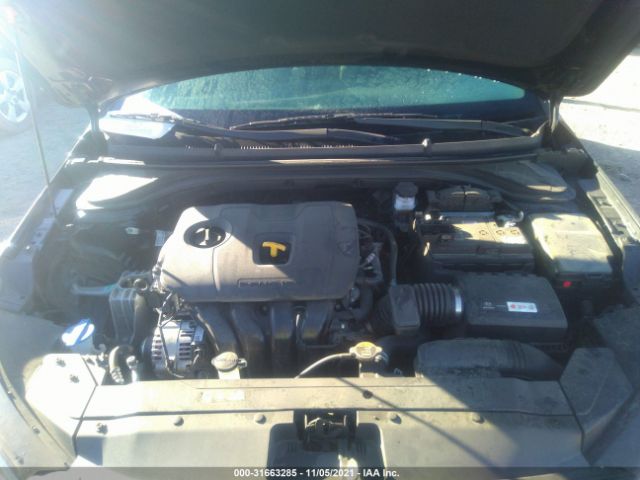 Photo 9 VIN: 5NPD84LF4KH477134 - HYUNDAI ELANTRA 