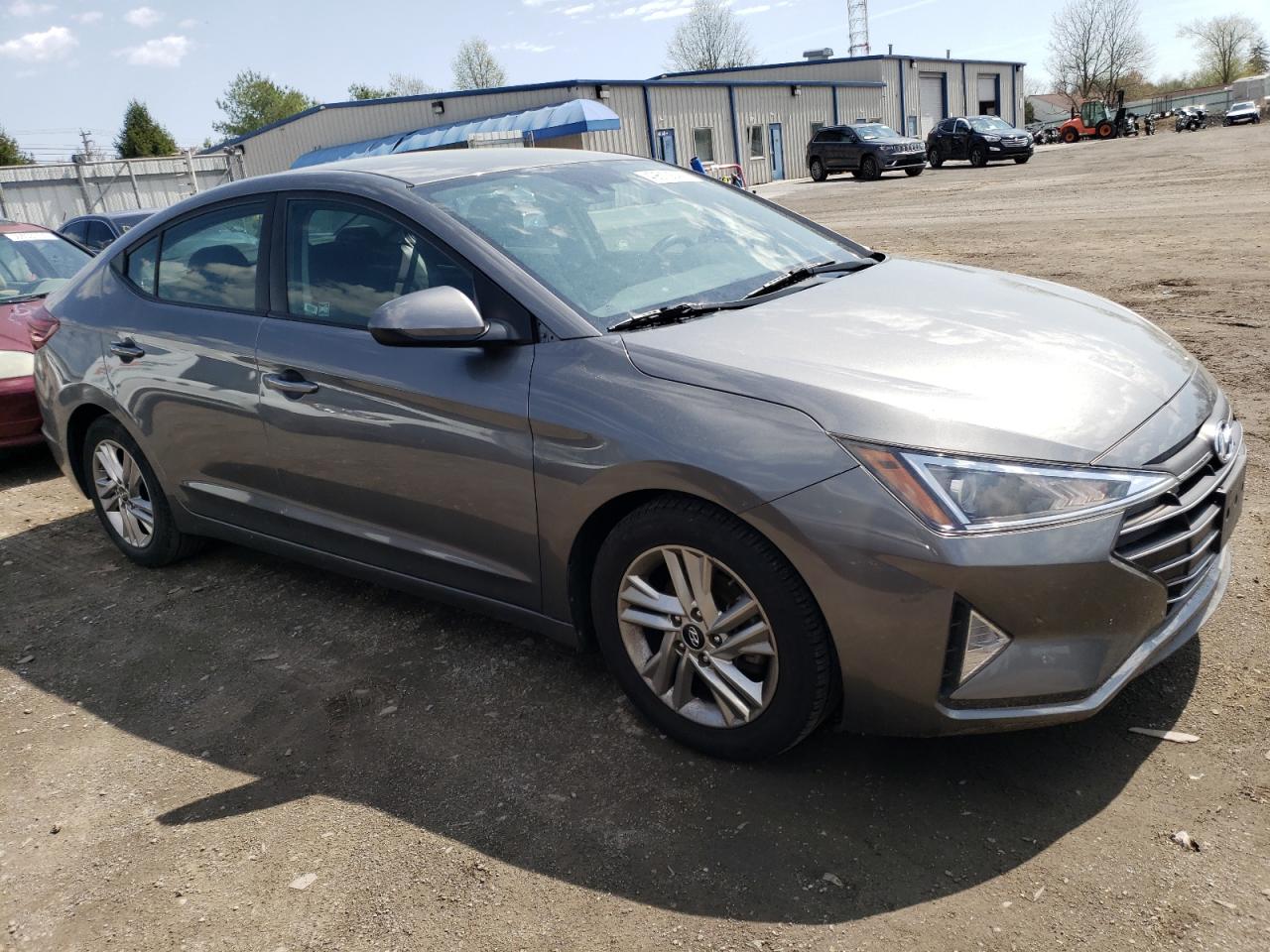 Photo 3 VIN: 5NPD84LF4KH485153 - HYUNDAI ELANTRA 