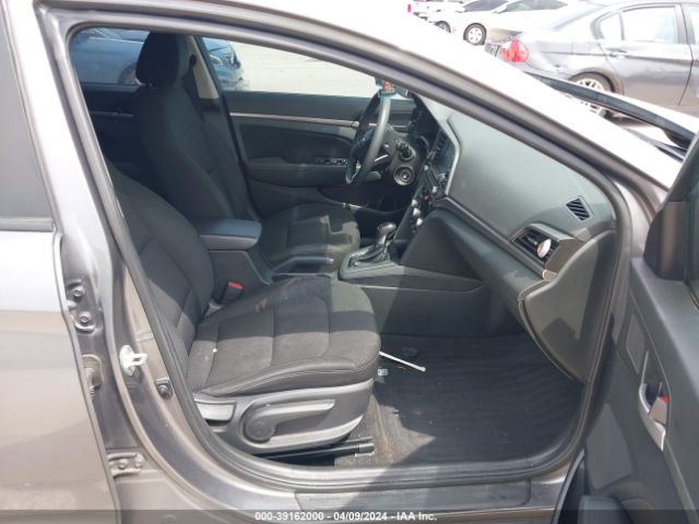 Photo 4 VIN: 5NPD84LF4LH535731 - HYUNDAI ELANTRA 