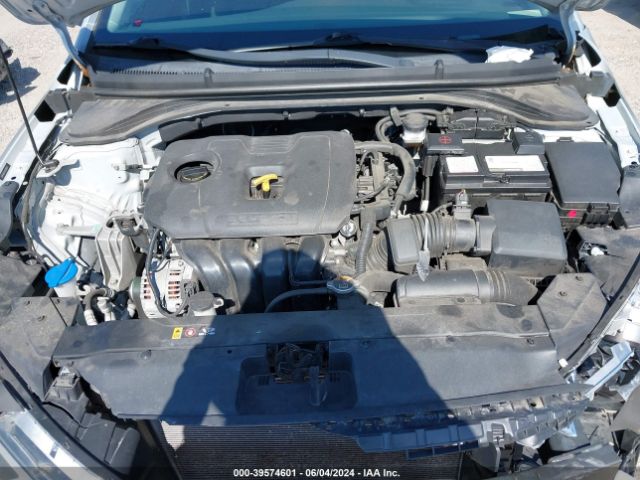 Photo 9 VIN: 5NPD84LF4LH538726 - HYUNDAI ELANTRA 