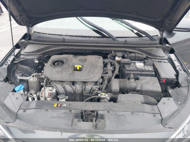 Photo 9 VIN: 5NPD84LF4LH585691 - HYUNDAI ELANTRA 