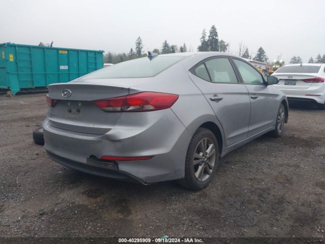 Photo 3 VIN: 5NPD84LF5HH003279 - HYUNDAI ELANTRA 