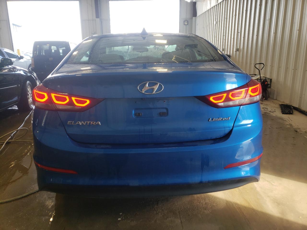 Photo 5 VIN: 5NPD84LF5HH004349 - HYUNDAI ELANTRA 