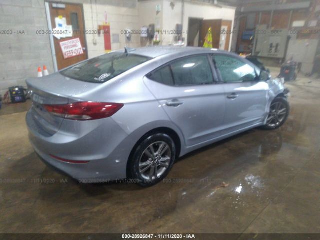 Photo 3 VIN: 5NPD84LF5HH007641 - HYUNDAI ELANTRA 