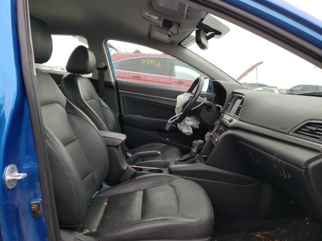 Photo 4 VIN: 5NPD84LF5HH013407 - HYUNDAI ELANTRA SE 