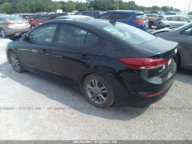 Photo 2 VIN: 5NPD84LF5HH014833 - HYUNDAI ELANTRA 