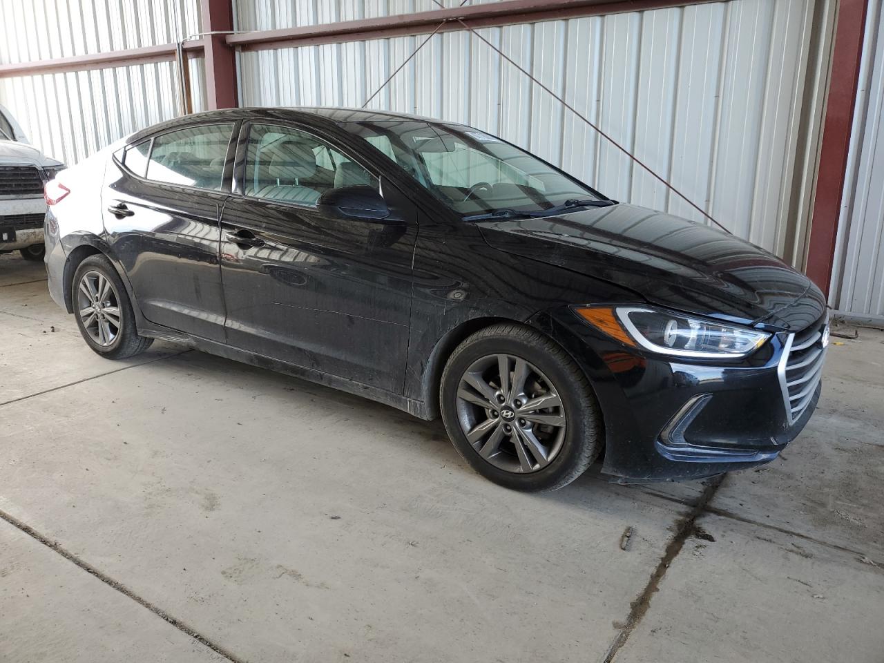 Photo 3 VIN: 5NPD84LF5HH022141 - HYUNDAI ELANTRA 