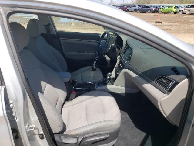 Photo 4 VIN: 5NPD84LF5HH022334 - HYUNDAI ELANTRA SE 