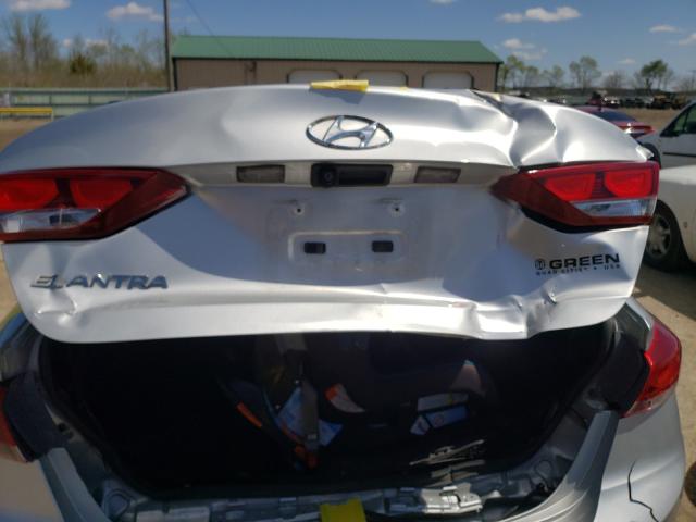 Photo 8 VIN: 5NPD84LF5HH022334 - HYUNDAI ELANTRA SE 