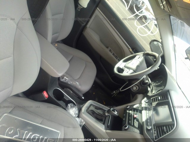 Photo 4 VIN: 5NPD84LF5HH023791 - HYUNDAI ELANTRA 