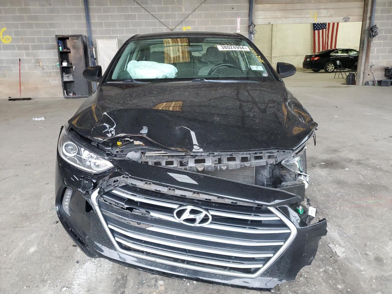 Photo 4 VIN: 5NPD84LF5HH024830 - HYUNDAI ELANTRA 