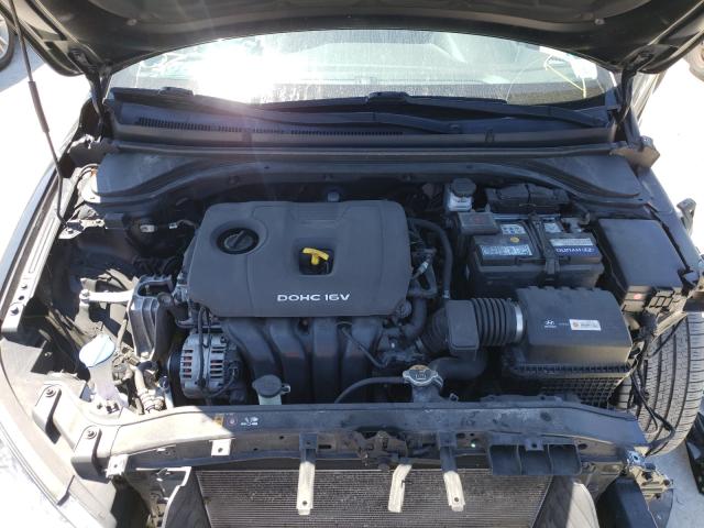 Photo 6 VIN: 5NPD84LF5HH025458 - HYUNDAI ELANTRA SE 