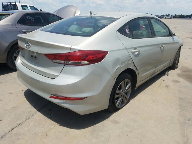 Photo 3 VIN: 5NPD84LF5HH029977 - HYUNDAI ELANTRA SE 