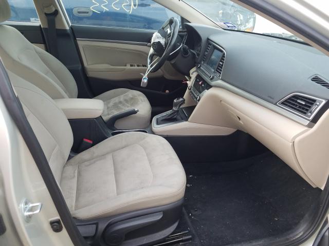 Photo 4 VIN: 5NPD84LF5HH029977 - HYUNDAI ELANTRA SE 