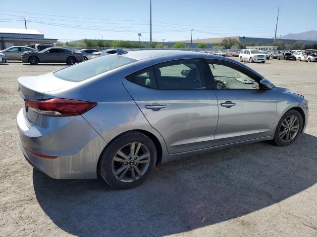 Photo 2 VIN: 5NPD84LF5HH031437 - HYUNDAI ELANTRA 