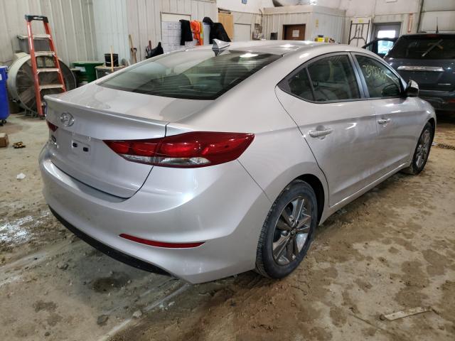 Photo 3 VIN: 5NPD84LF5HH031891 - HYUNDAI ELANTRA SE 