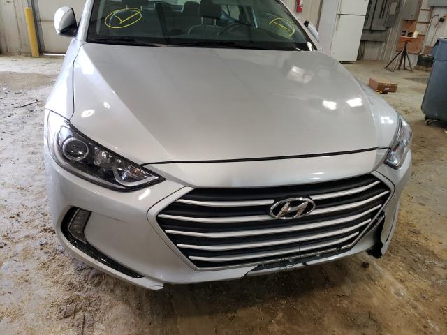 Photo 8 VIN: 5NPD84LF5HH031891 - HYUNDAI ELANTRA SE 