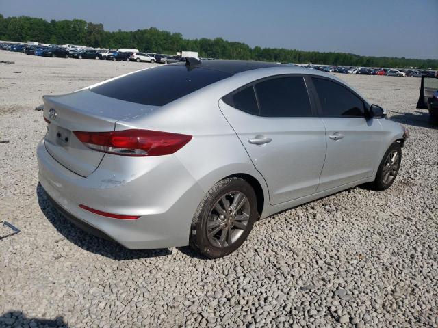 Photo 3 VIN: 5NPD84LF5HH040851 - HYUNDAI ELANTRA SE 