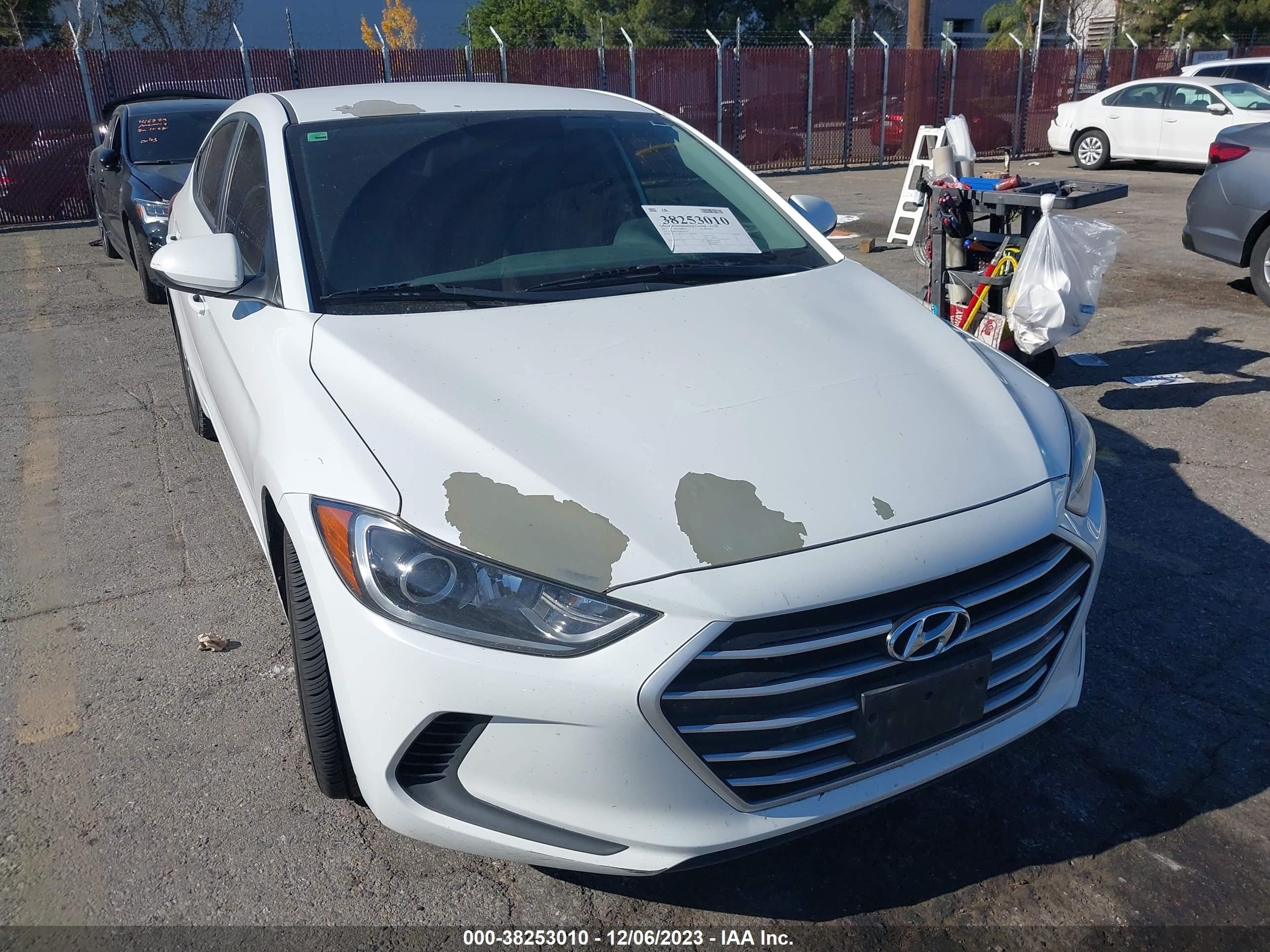 Photo 5 VIN: 5NPD84LF5HH051364 - HYUNDAI ELANTRA 