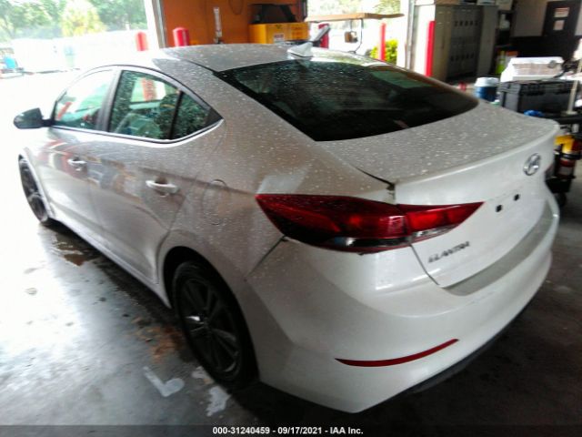 Photo 2 VIN: 5NPD84LF5HH056645 - HYUNDAI ELANTRA 