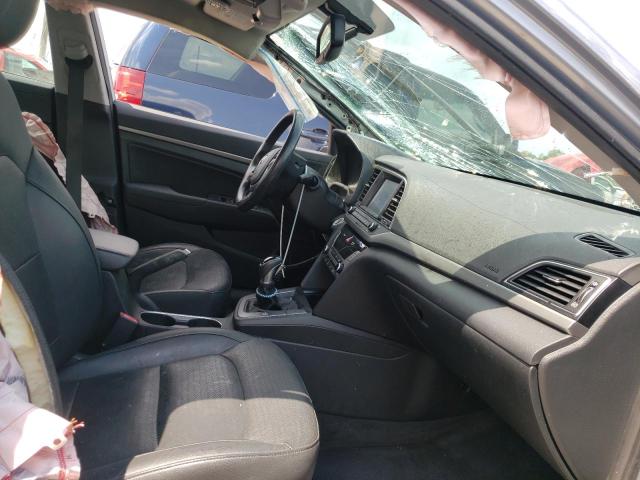 Photo 4 VIN: 5NPD84LF5HH062932 - HYUNDAI ELANTRA SE 