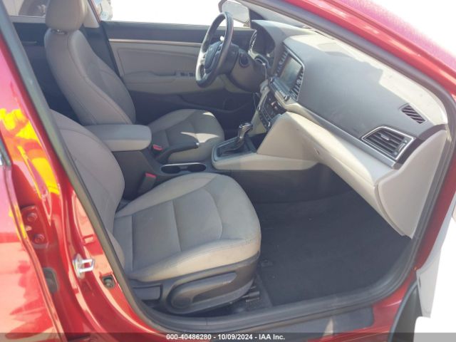 Photo 4 VIN: 5NPD84LF5HH070836 - HYUNDAI ELANTRA 