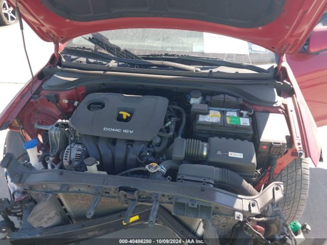 Photo 9 VIN: 5NPD84LF5HH070836 - HYUNDAI ELANTRA 