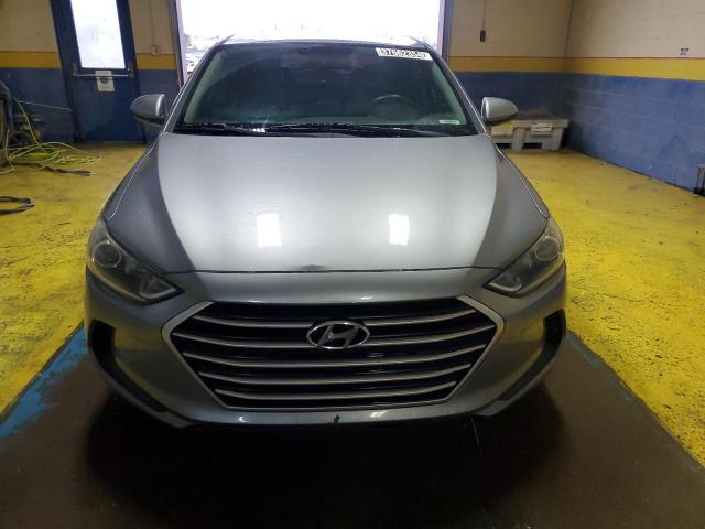 Photo 4 VIN: 5NPD84LF5HH075258 - HYUNDAI ELANTRA 