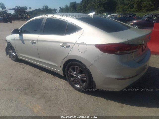 Photo 2 VIN: 5NPD84LF5HH075597 - HYUNDAI ELANTRA 