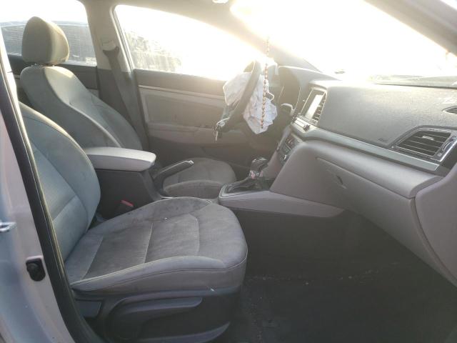 Photo 4 VIN: 5NPD84LF5HH075924 - HYUNDAI ELANTRA SE 