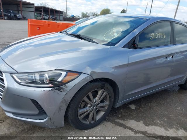 Photo 5 VIN: 5NPD84LF5HH076779 - HYUNDAI ELANTRA 