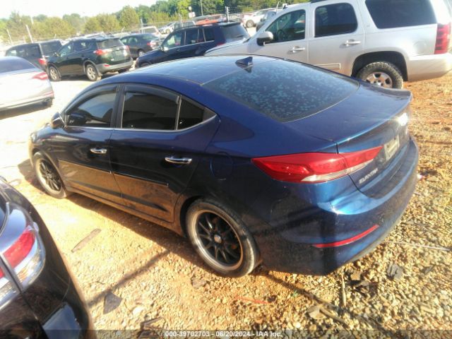 Photo 2 VIN: 5NPD84LF5HH077981 - HYUNDAI ELANTRA 