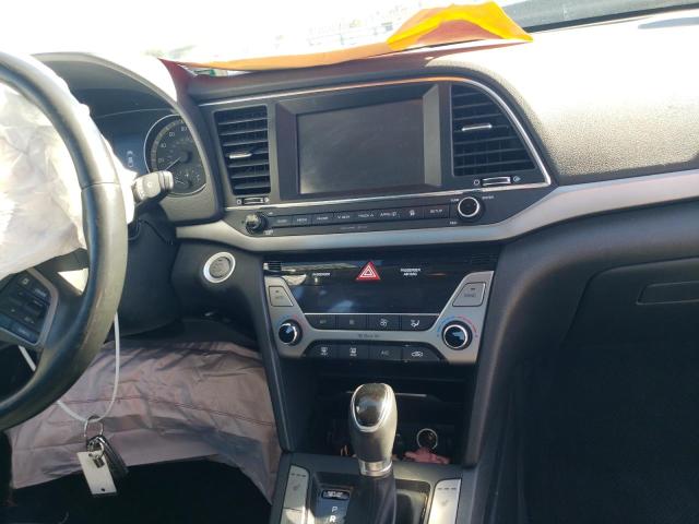 Photo 8 VIN: 5NPD84LF5HH083585 - HYUNDAI ELANTRA SE 