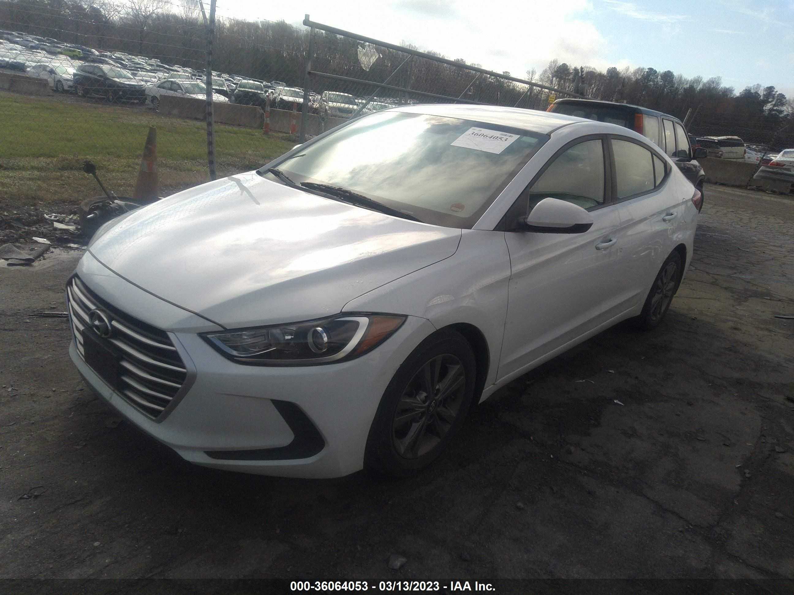 Photo 1 VIN: 5NPD84LF5HH105391 - HYUNDAI ELANTRA 