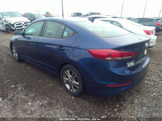 Photo 2 VIN: 5NPD84LF5HH107738 - HYUNDAI ELANTRA 