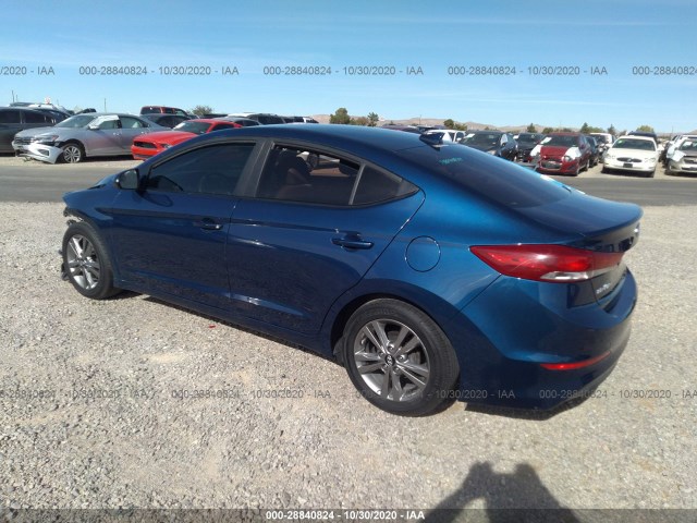 Photo 2 VIN: 5NPD84LF5HH107741 - HYUNDAI ELANTRA 