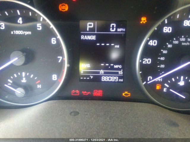 Photo 6 VIN: 5NPD84LF5HH108405 - HYUNDAI ELANTRA 