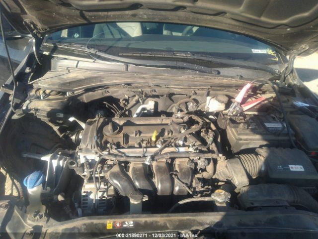 Photo 9 VIN: 5NPD84LF5HH108405 - HYUNDAI ELANTRA 