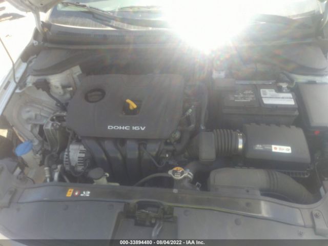 Photo 9 VIN: 5NPD84LF5HH118058 - HYUNDAI ELANTRA 