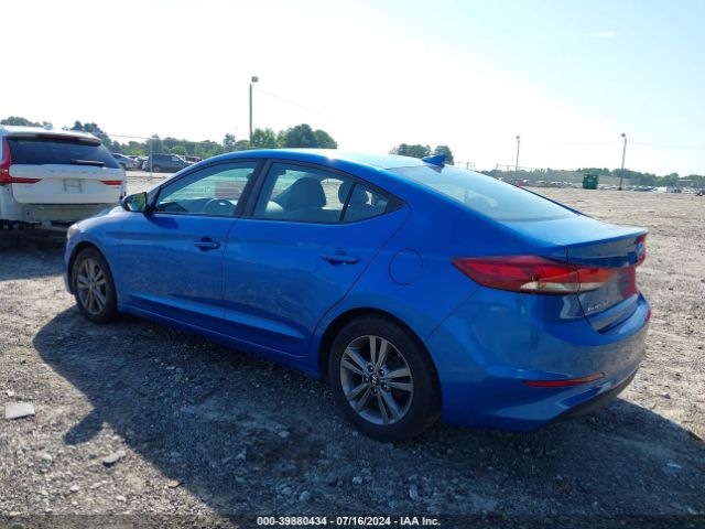 Photo 2 VIN: 5NPD84LF5HH119081 - HYUNDAI ELANTRA 