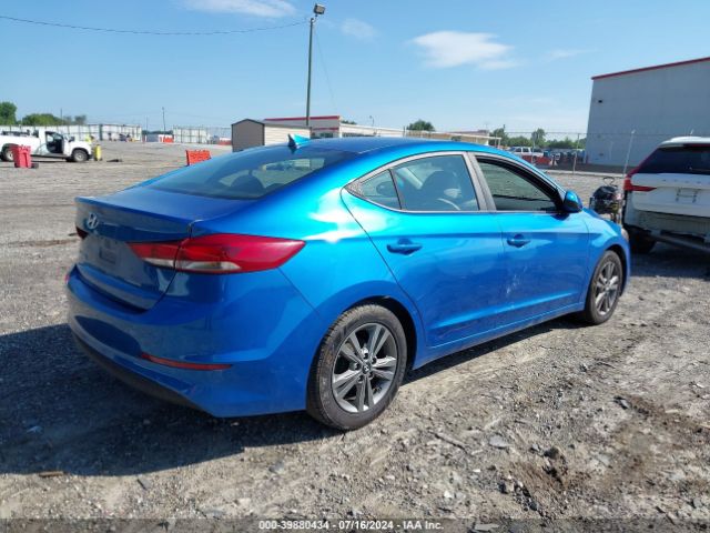 Photo 3 VIN: 5NPD84LF5HH119081 - HYUNDAI ELANTRA 