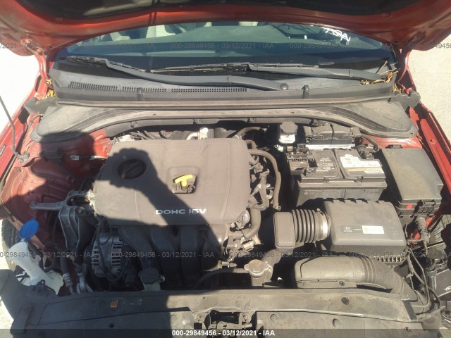 Photo 9 VIN: 5NPD84LF5HH122384 - HYUNDAI ELANTRA 