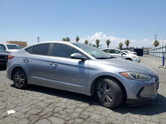 Photo 3 VIN: 5NPD84LF5HH125429 - HYUNDAI ELANTRA SE 